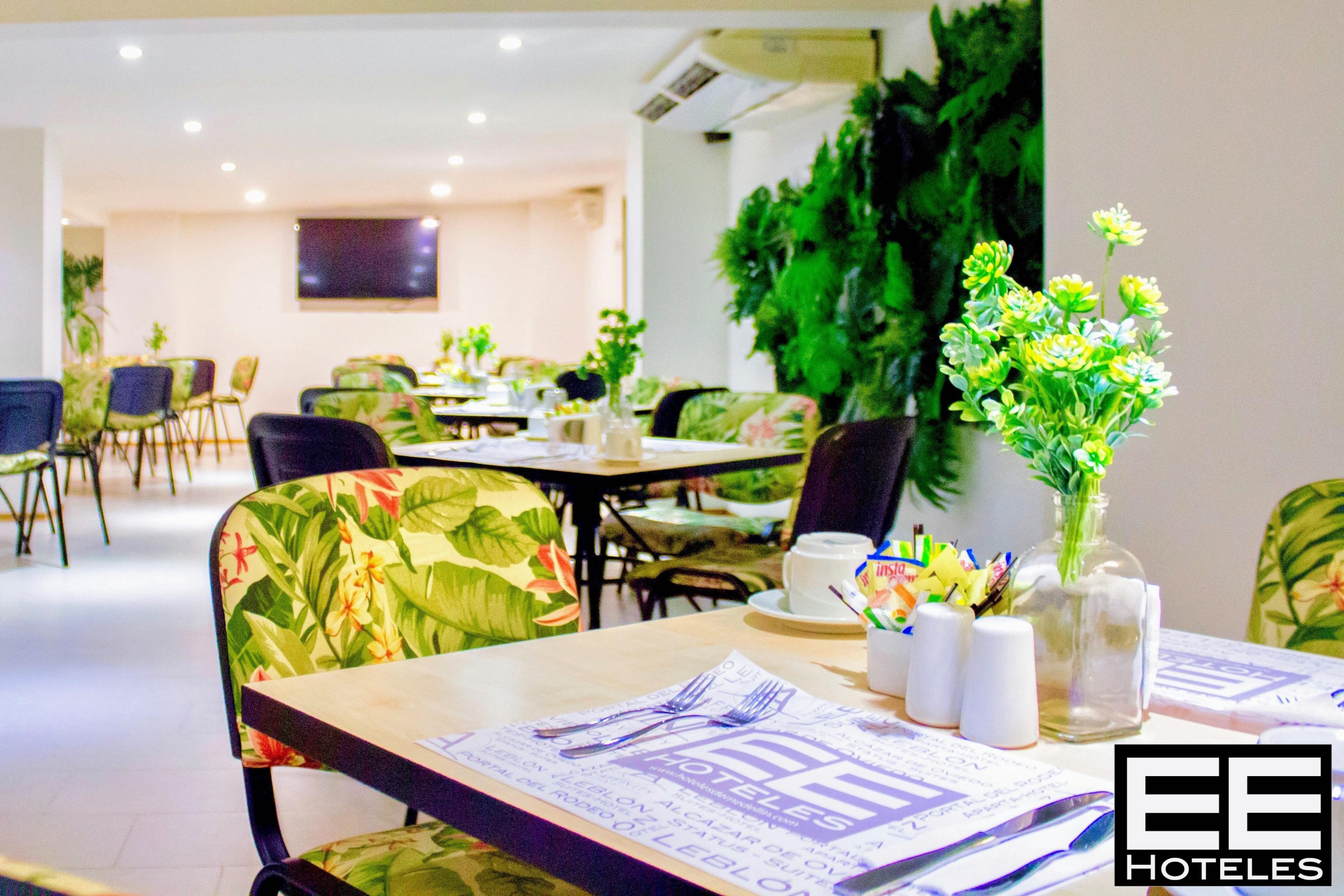 Portal Del Rodeo Apartahotel Меделин Екстериор снимка