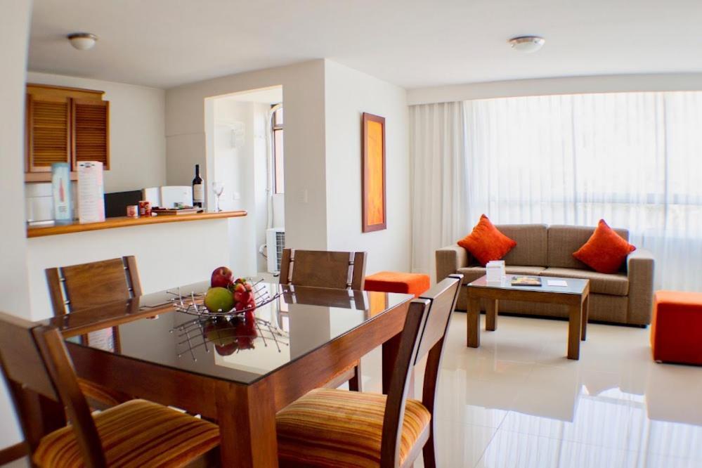 Portal Del Rodeo Apartahotel Меделин Екстериор снимка
