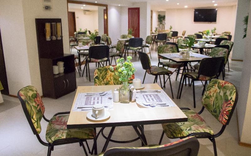 Portal Del Rodeo Apartahotel Меделин Екстериор снимка