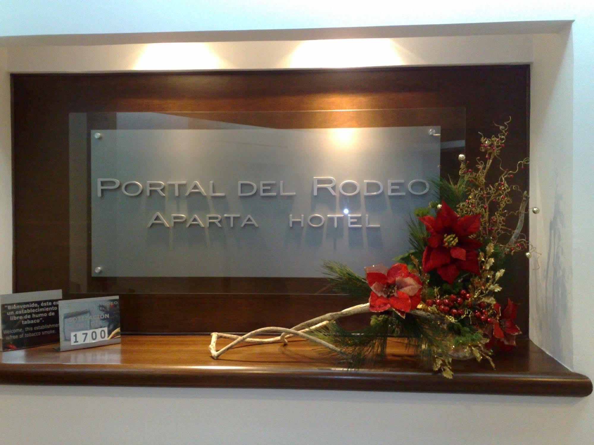 Portal Del Rodeo Apartahotel Меделин Екстериор снимка